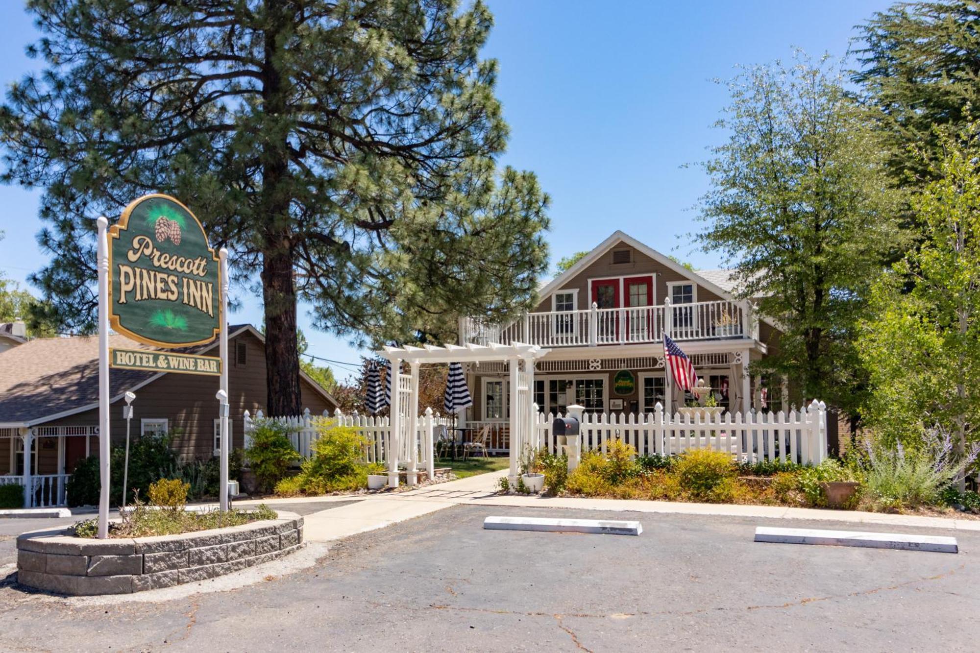 Prescott Pines Inn Buitenkant foto